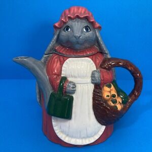 Marianna Helene Rabbit Teapot - Hand-Painted Ceramic - Easter Bunny Decor